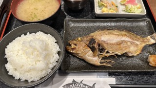 魚吉三平231006ヤナギノマイ焼き魚